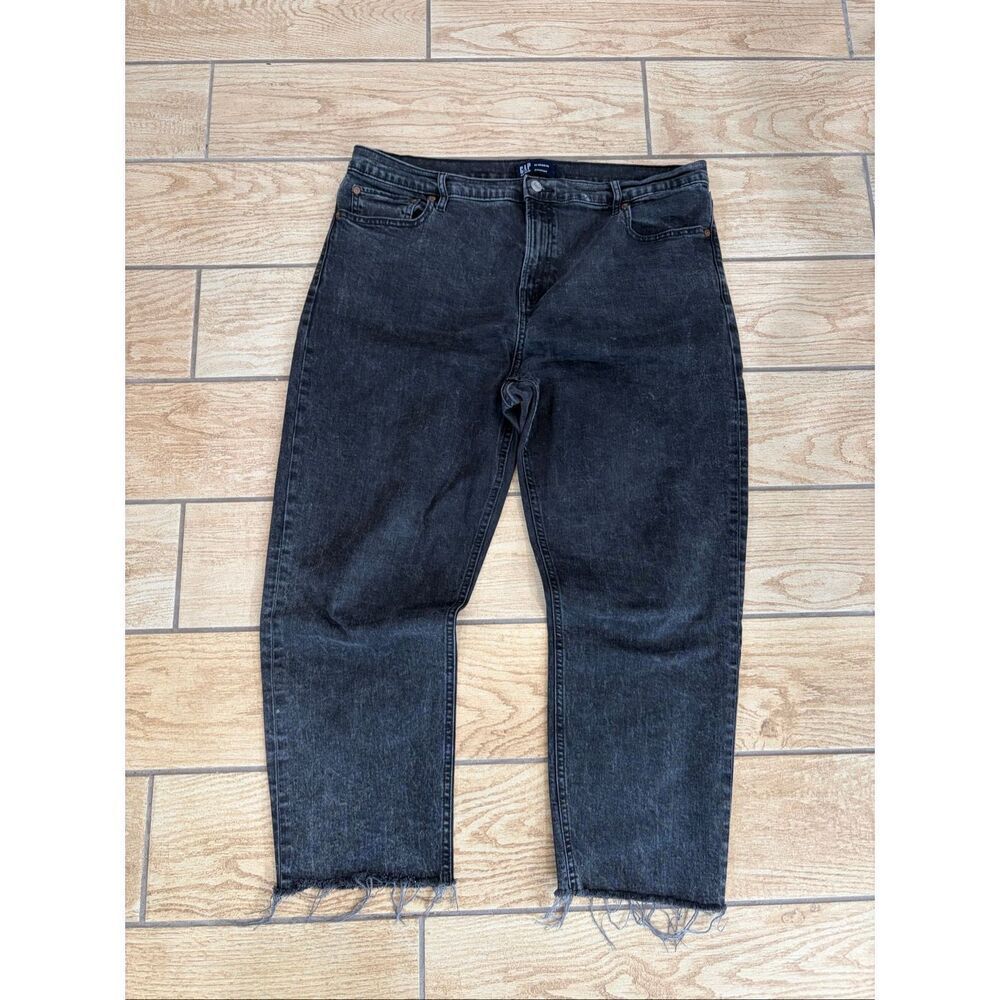 GAP Denim Straight Leg Jeans Faded Black Raw Frayed Hem Size 18/34 Regular